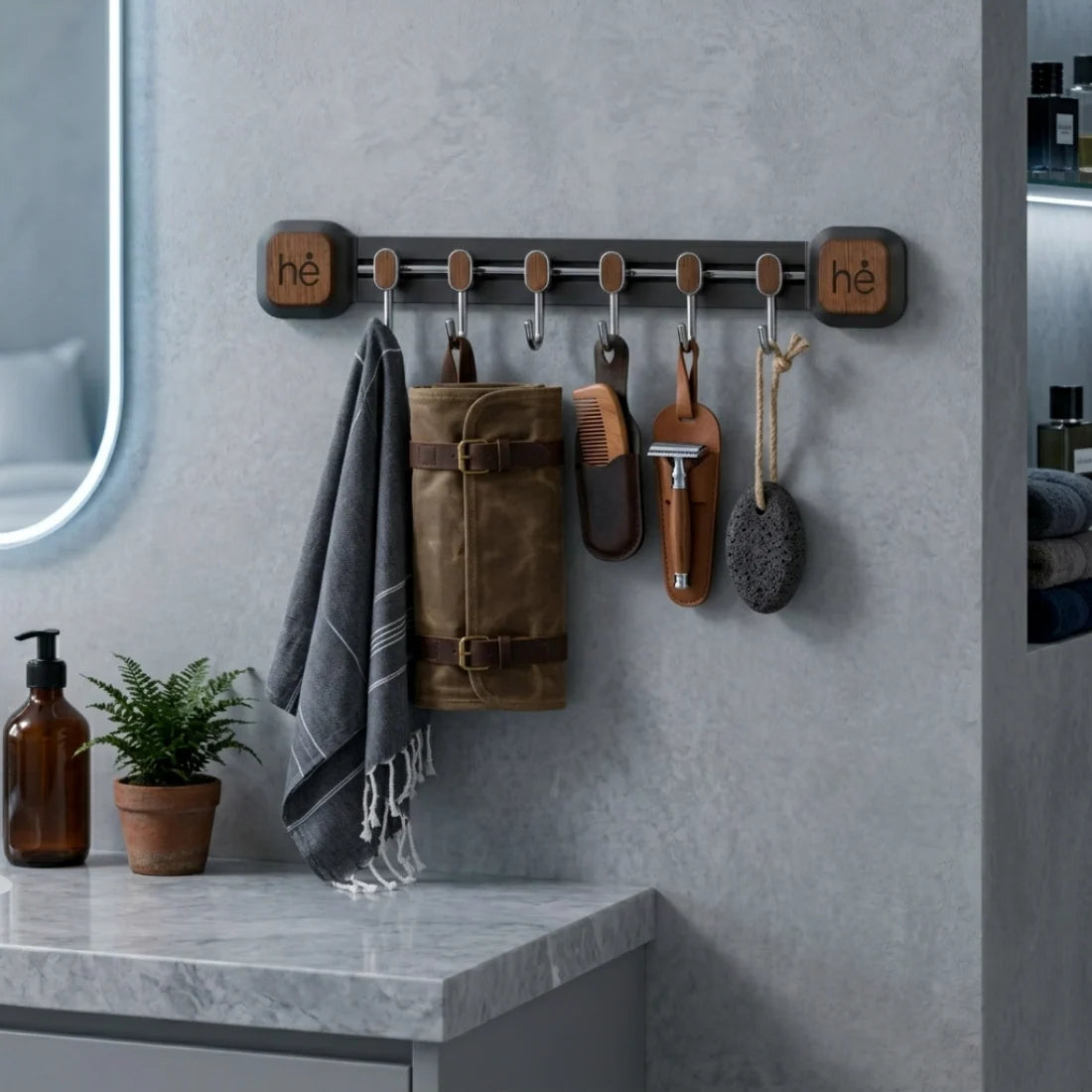 Wall-Mounted Suction Cup Sliding Hook Rack